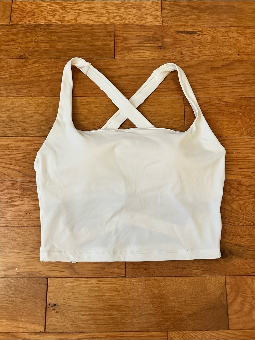 NWOT ALO Yoga White Cross-Strap Crop Bralette Workout Top